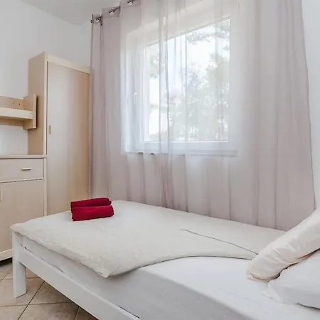 Jagunic Apartment Vir